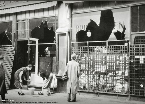 4-1 Storefront Kristallnacht 1938